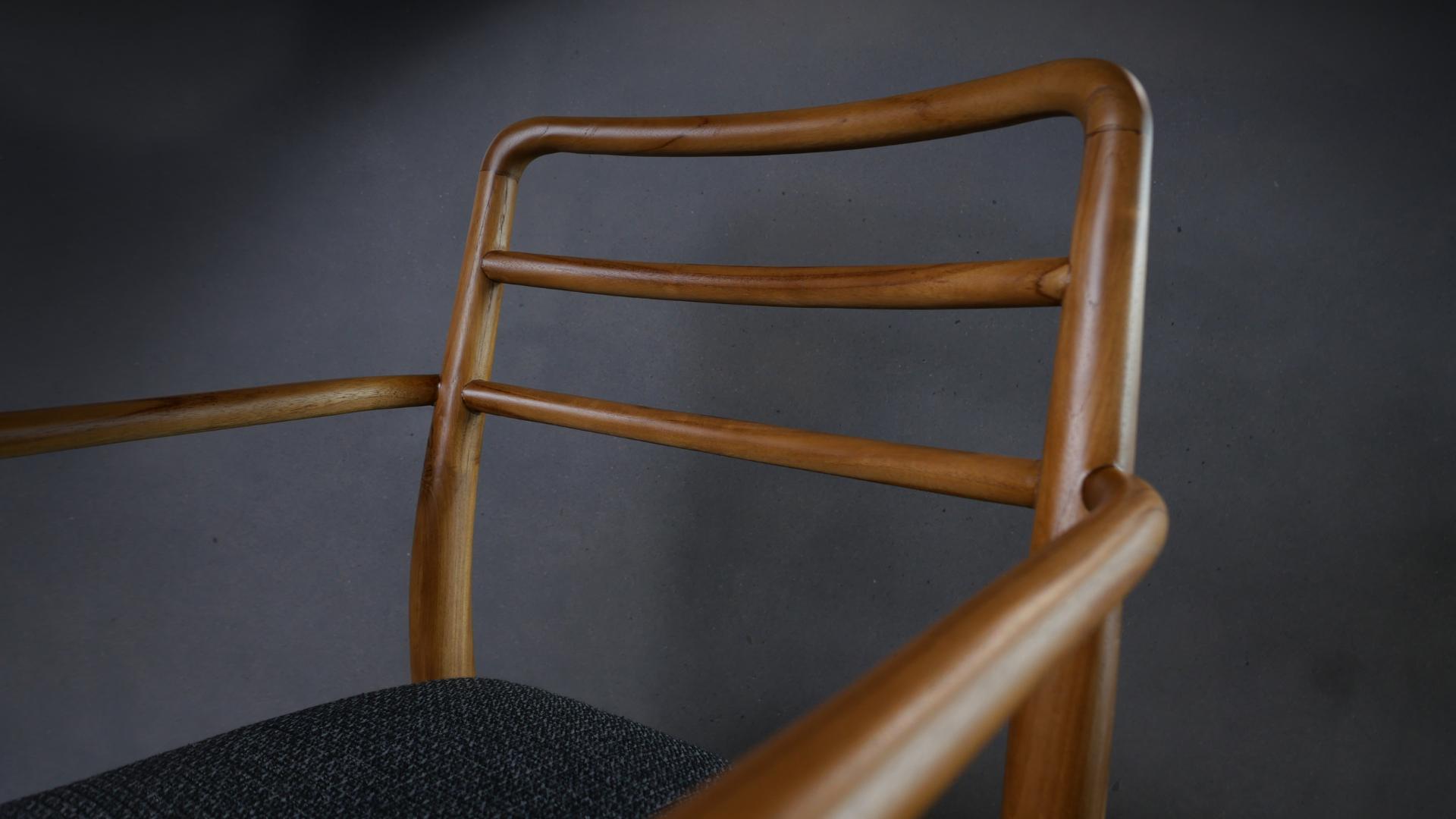 ADILUHUNG ARMCHAIRS AND CHAIRS